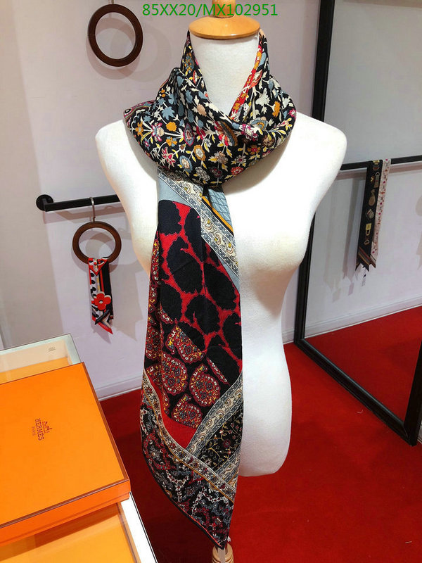 He*rm*es-》Scarf Code: MX102951