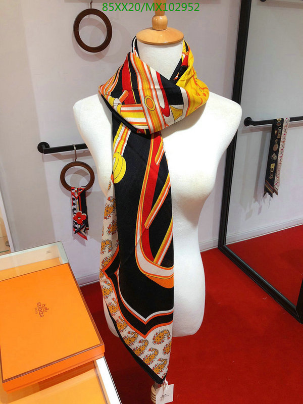 He*rm*es-》Scarf Code: MX102952