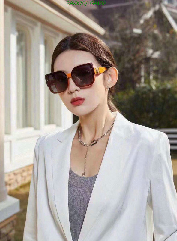 He*rm*es-》Glasses Code: LG9102