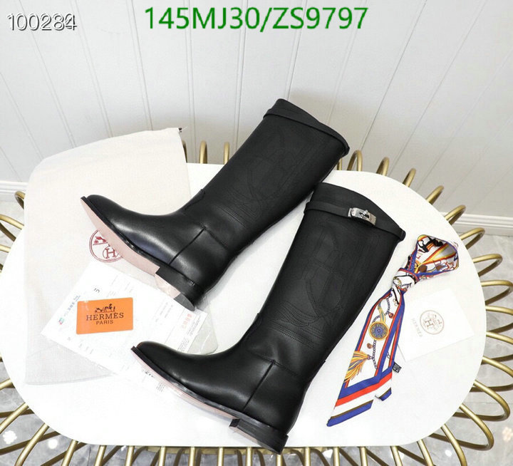 He*rm*es-》Women Shoes Code: ZS9797
