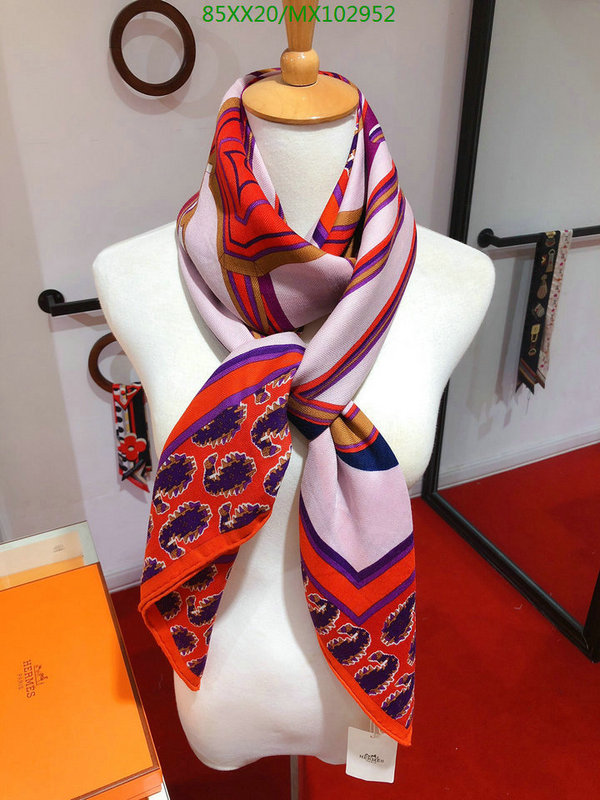 He*rm*es-》Scarf Code: MX102952