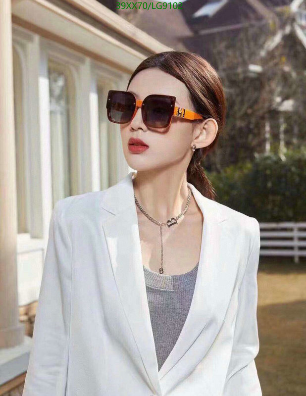 He*rm*es-》Glasses Code: LG9102