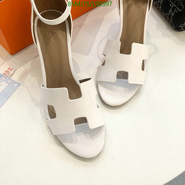 He*rm*es-》Women Shoes Code: LS9397