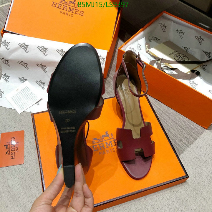 He*rm*es-》Women Shoes Code: LS9397