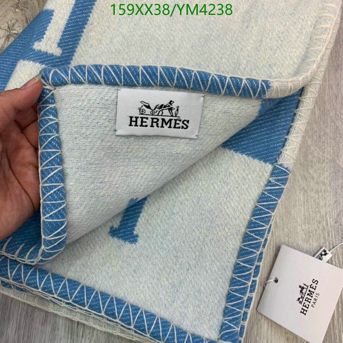 He*rm*es-》Scarf Code: YM4238