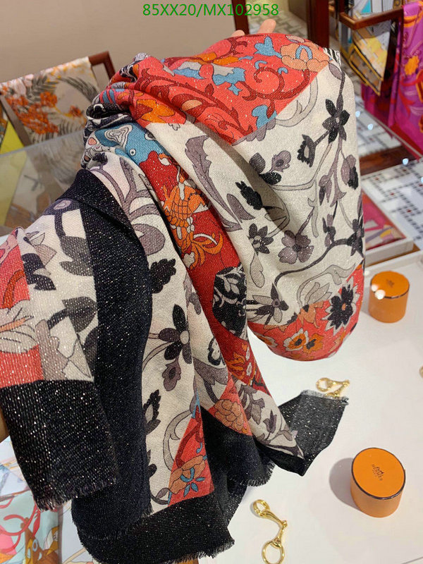 He*rm*es-》Scarf Code: MX102958