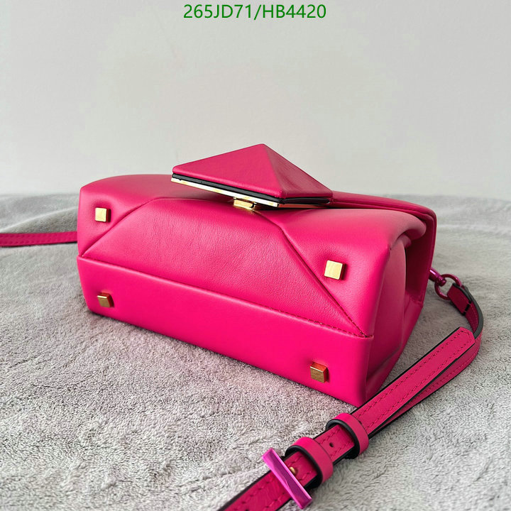 Code: HB4420