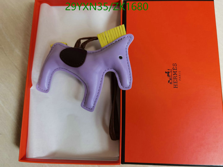 He*rm*es-》Key pendant Code: ZK1680