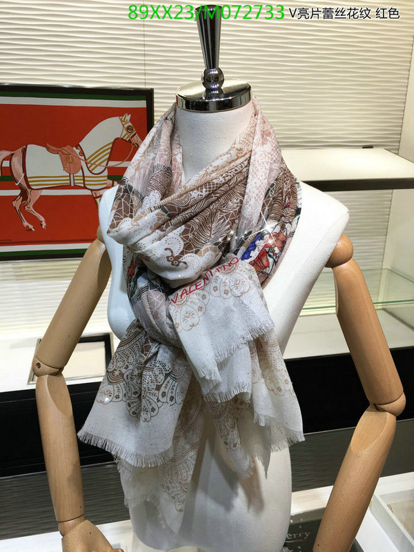 YUPOO-Valentino Trend Scarf Code:M072733