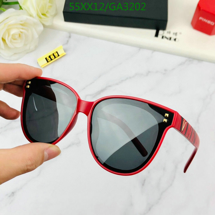 YUPOO-Valentino Cat eyes Glasses Code: GA3202