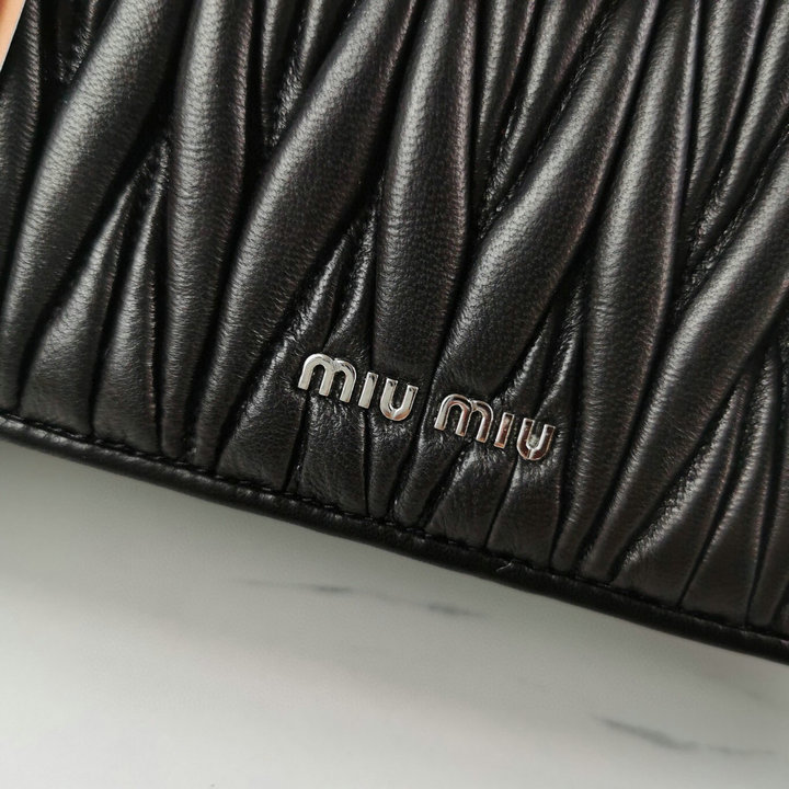 Miu Miu bags 5BD015