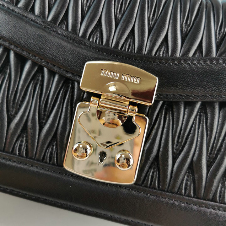 Miu Miu bags 5BD083