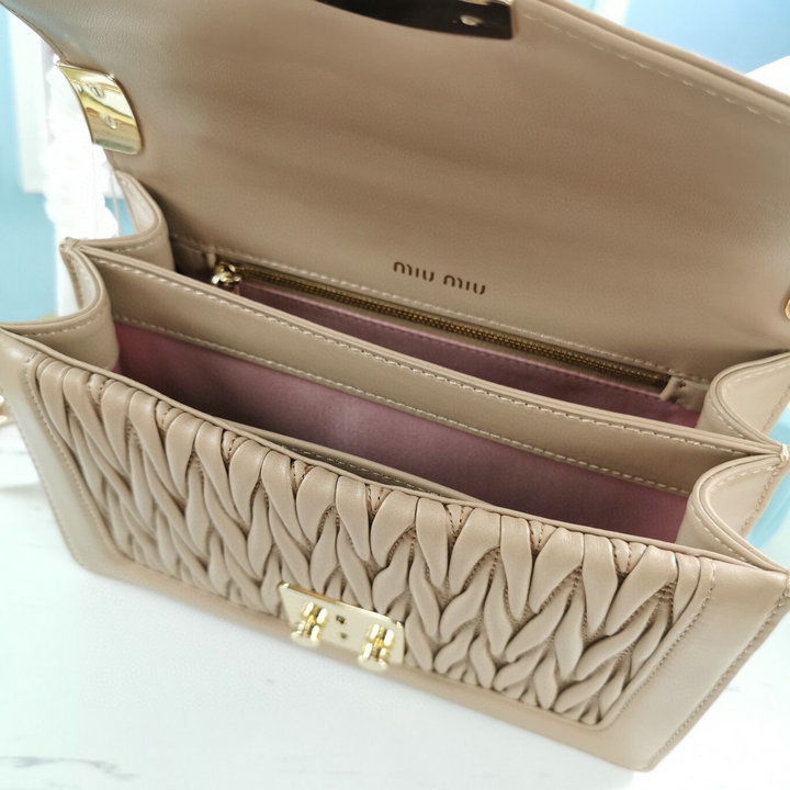 Miu Miu bags 5BD083