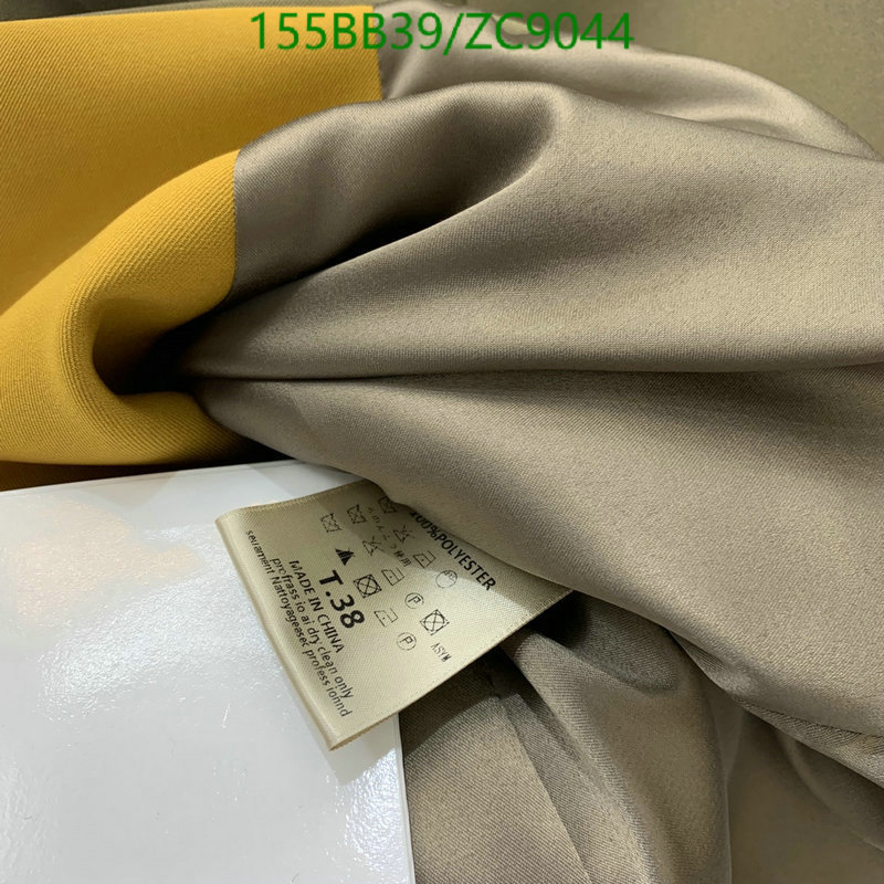 YUPOO-Burberry 1:1 Replica clothing Code: ZC9044