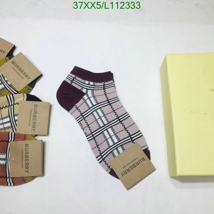 YUPOO-Burberry brand Sock Code: L112333