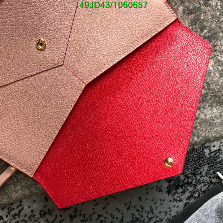 YUPOO-Miu Miu Wallet Code: T060657