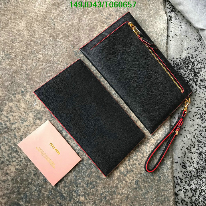 YUPOO-Miu Miu Wallet Code: T060657