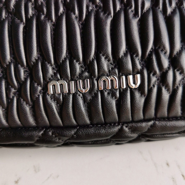 Miu Miu bags 5BD417