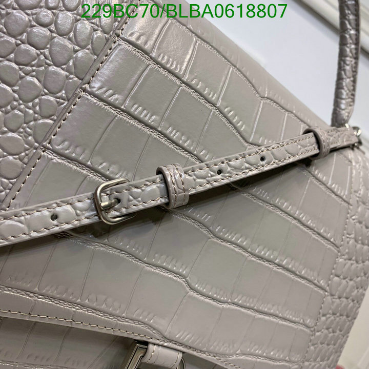 YUPOO-Balenciaga bags Code:BLBA0618807