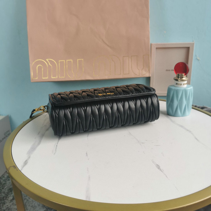 Miu Miu bags 5BA064