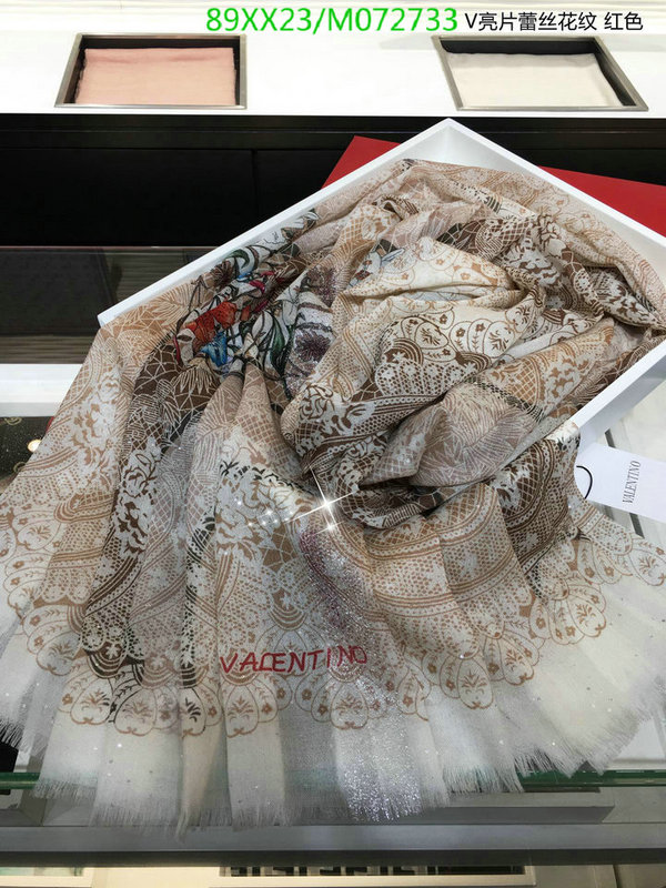 YUPOO-Valentino Trend Scarf Code:M072733