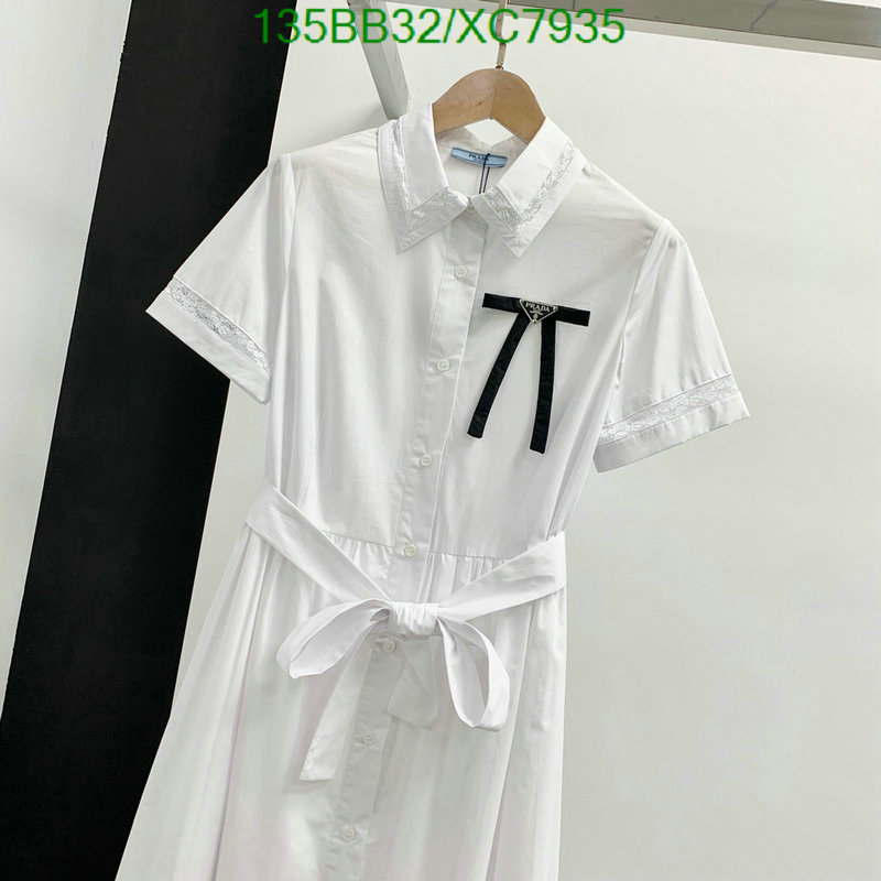 Prada-Clothing Code: XC7935 $: 135USD