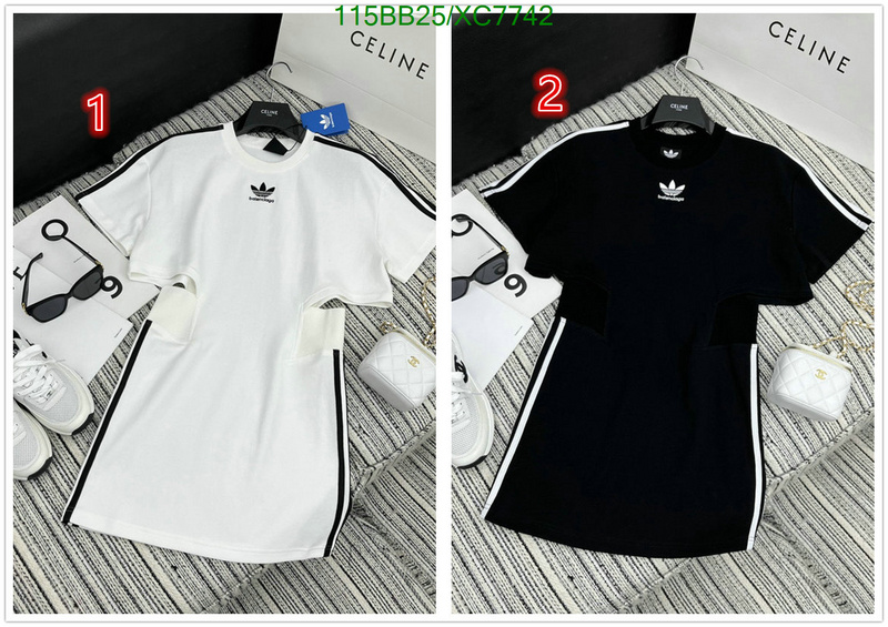 Balenciaga-Clothing Code: XC7742 $: 115USD