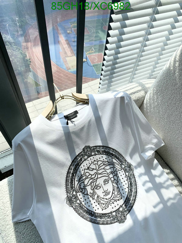 Versace-Clothing Code: XC6982 $: 85USD