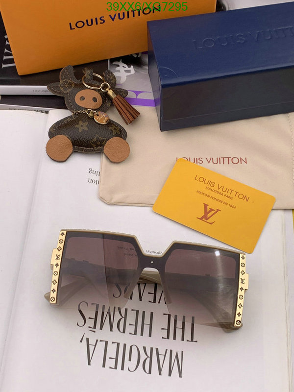 LV-Glasses Code: XG7295 $: 39USD