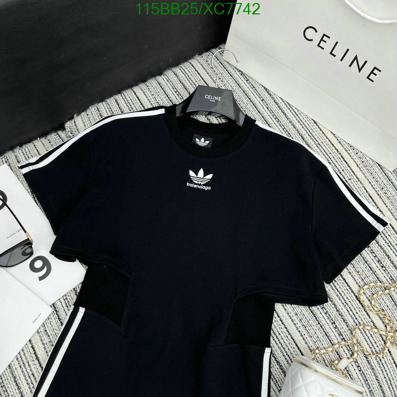 Balenciaga-Clothing Code: XC7742 $: 115USD