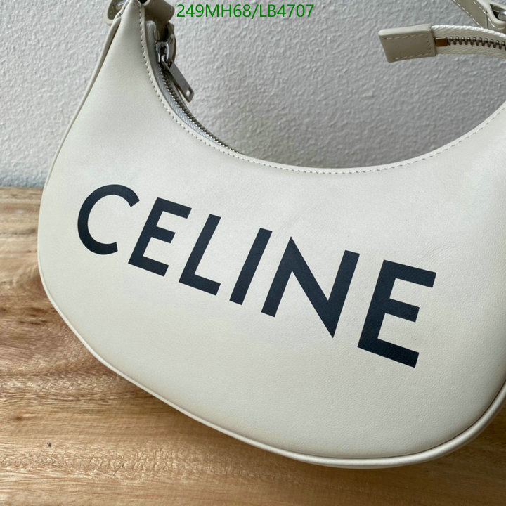 Celine-Bag-Mirror Quality Code: LB4707 $: 249USD