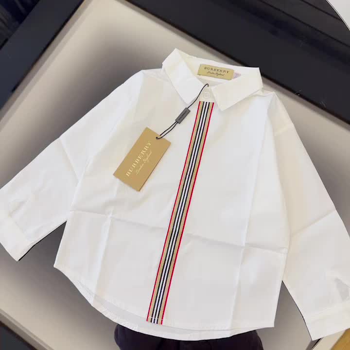 Burberry-Kids clothing Code: XC8040 $: 59USD