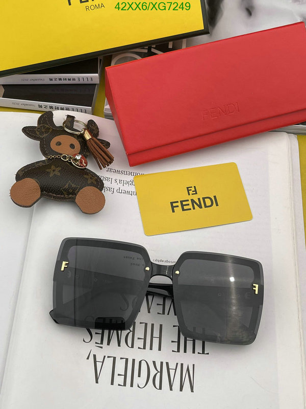 Fendi-Glasses Code: XG7249 $: 42USD