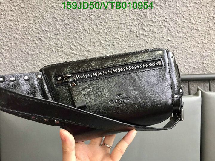 Valentino-Bag-Mirror Quality Code: VTB010946 $: 159USD