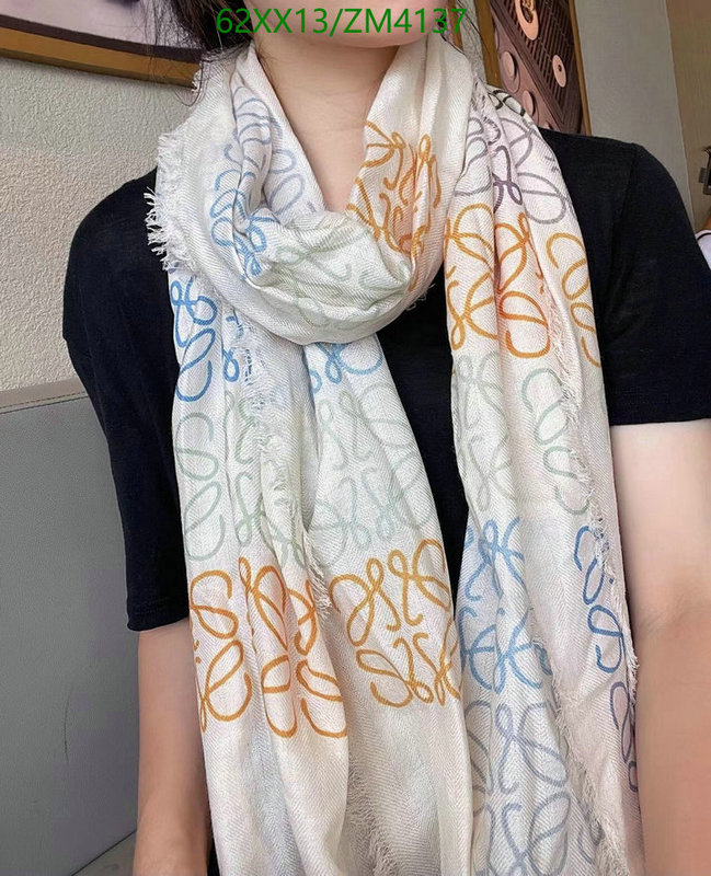 Loewe-Scarf Code: ZM4137 $: 62USD