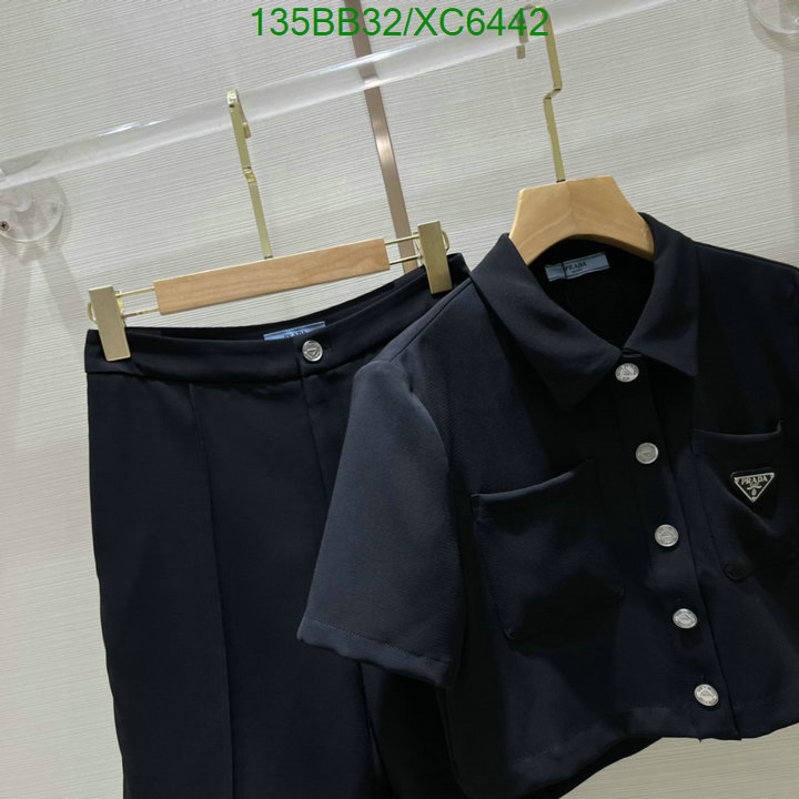 Prada-Clothing Code: XC6442 $: 135USD