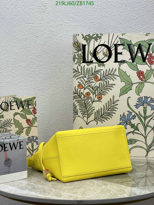 Loewe-Bag-Mirror Quality Code: ZB1745 $: 219USD