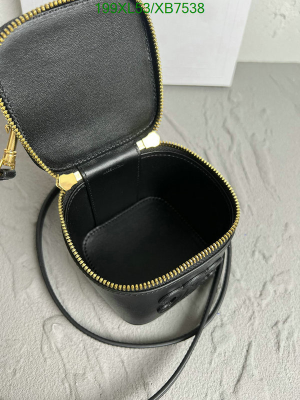 Celine-Bag-Mirror Quality Code: XB7538 $: 199USD