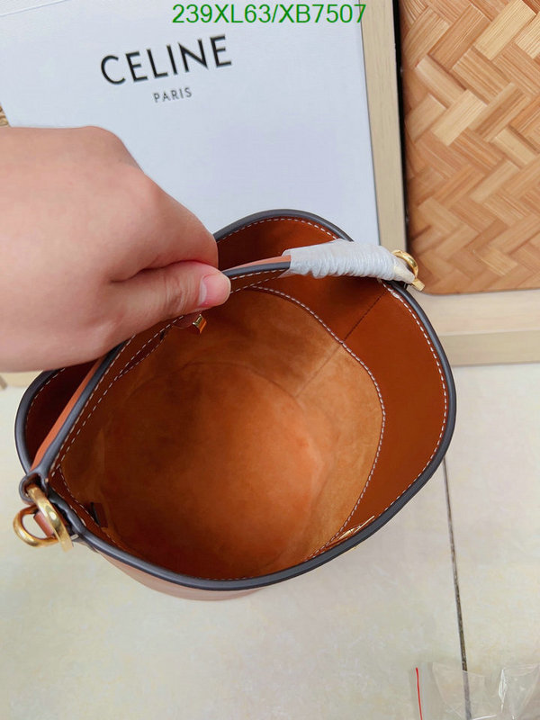 Celine-Bag-Mirror Quality Code: XB7507 $: 239USD