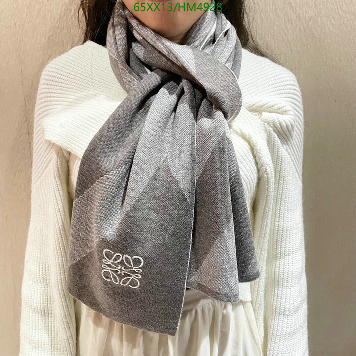 Loewe-Scarf Code: HM4928 $: 65USD