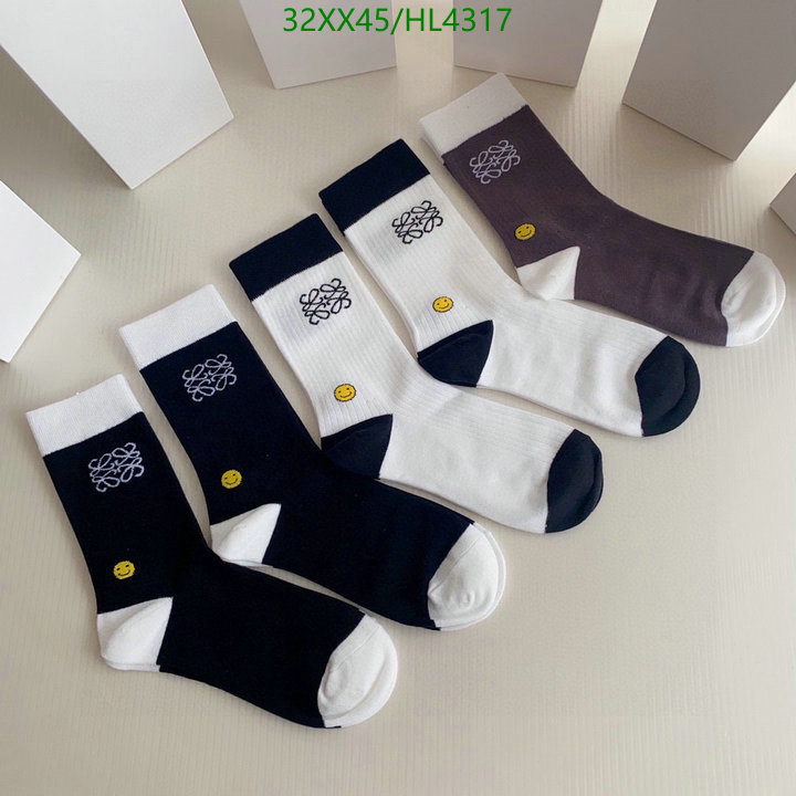 Loewe-Sock Code: HL4317 $: 32USD