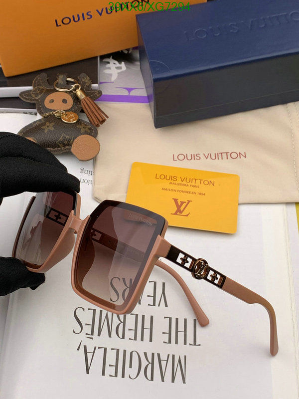 LV-Glasses Code: XG7294 $: 39USD