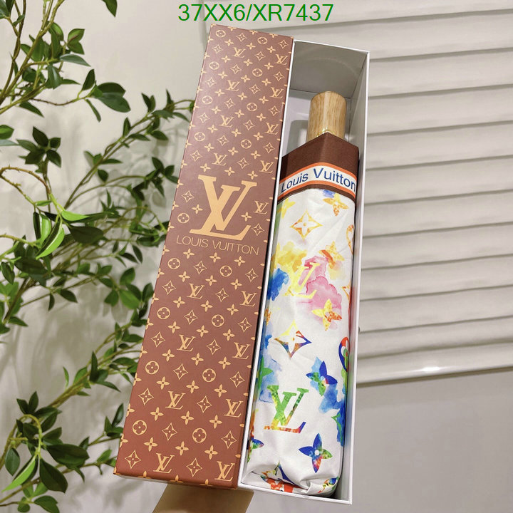 LV-Umbrella Code: XR7437 $: 37USD