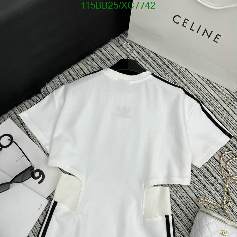 Balenciaga-Clothing Code: XC7742 $: 115USD