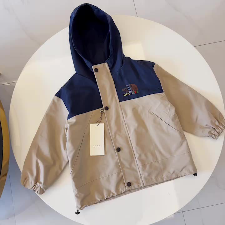 The North Face-Kids clothing Code: XC8032 $: 39USD