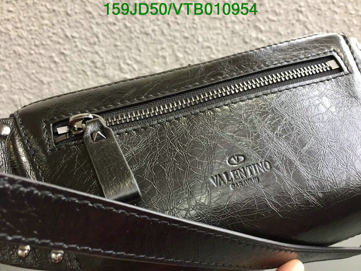 Valentino-Bag-Mirror Quality Code: VTB010946 $: 159USD