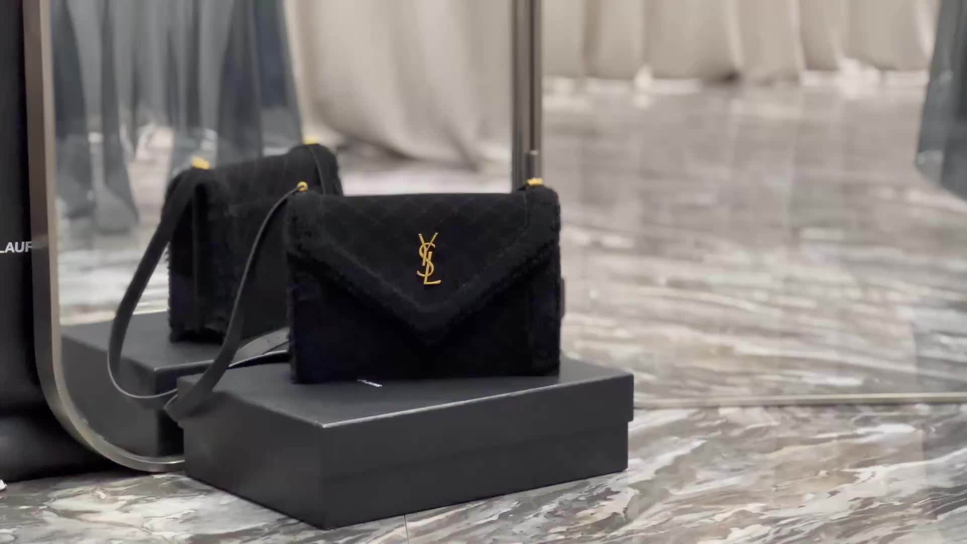 YSL-Bag-Mirror Quality Code: HB836 $: 239USD