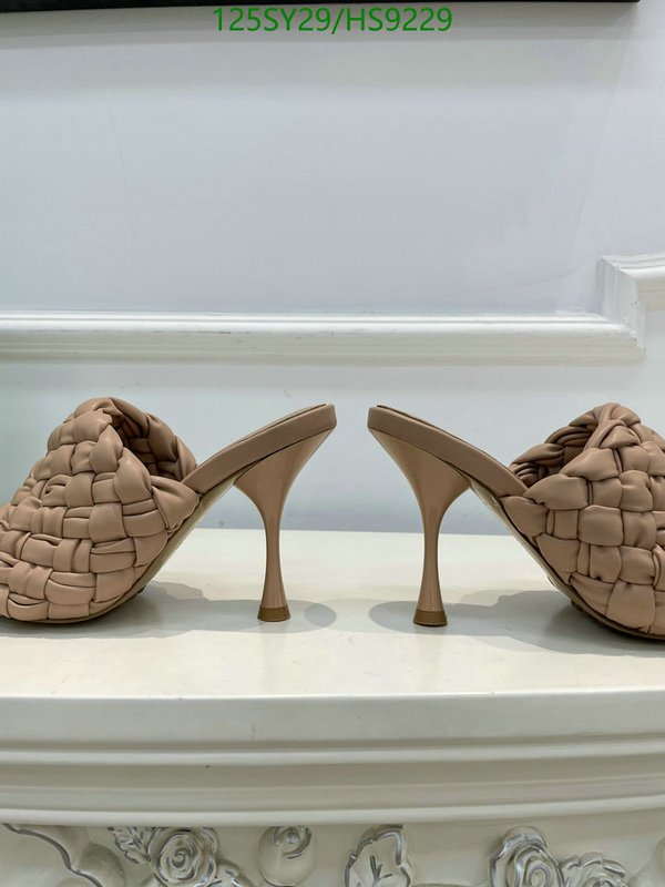 BV-Women Shoes Code: HS9229 $: 125USD
