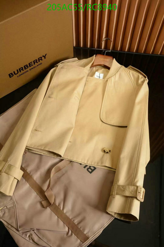 Burberry-Clothing Code: RC8940 $: 205USD