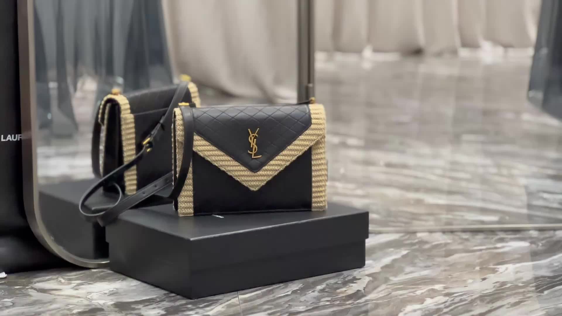 YSL-Bag-Mirror Quality Code: HB838 $: 249USD